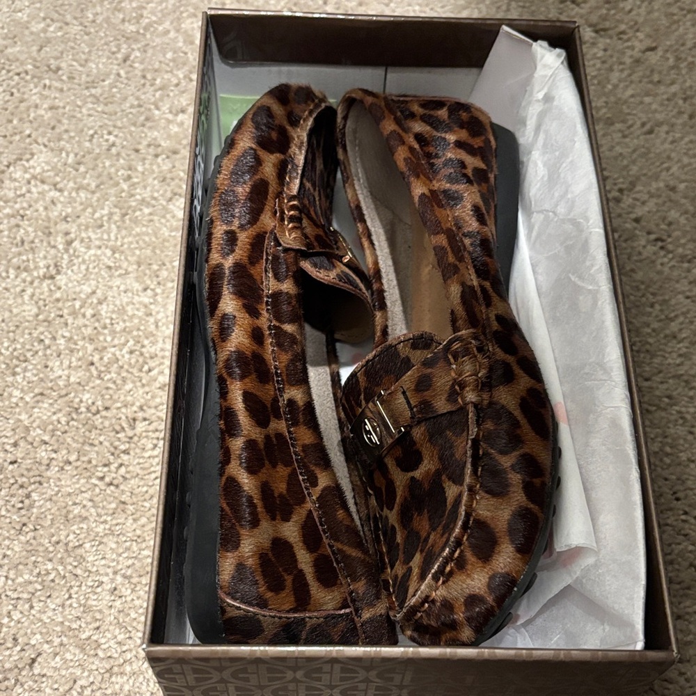 Giani Bernini Leopard Print Flats